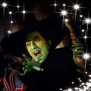 Meet your Posher, Jenn